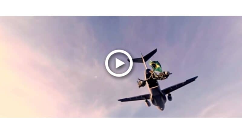 Skip The Herc, These Paratroopers Try Out The New KC-390 Jet (Watch in 360!)
