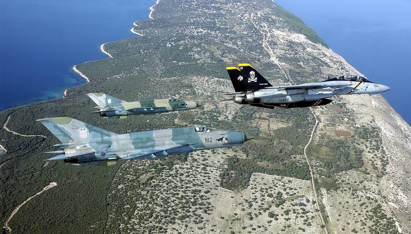 The MiG-21: From Russia With Love 1 MiG 21bisF 14B Croatia 2002 2