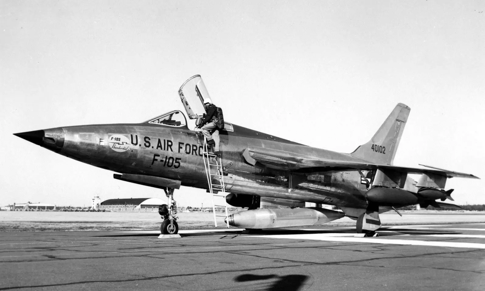 The Thud: F-105s Did the Dirty Jobs and Took Crippling Losses 3 Republic F 105B 1 RE SN 54 0102 the third pre production B model 060831 F 1234S 040