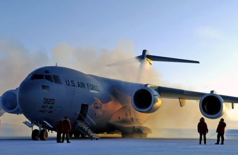 Watch The Massive Boeing C-17 Globemaster III Lands On Ice…NBD!