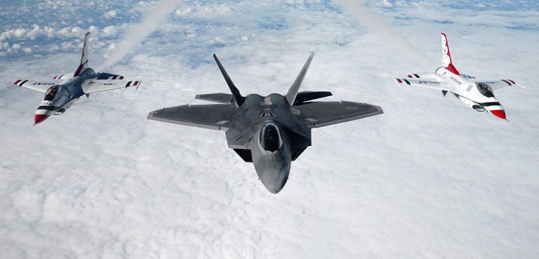 Watch the Thunderbirds and Raptor Demo Teams Fly to England Together for RIAT