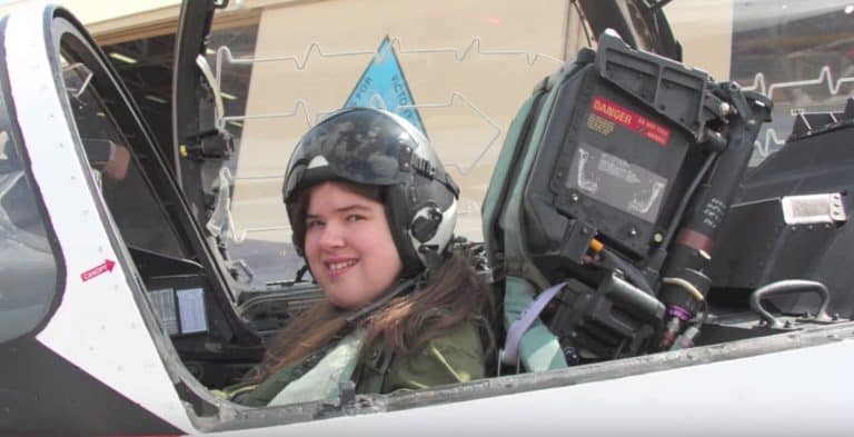 The Naval Aviator For A Day Program Makes Special Kids Into Stars