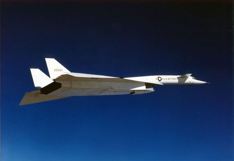 Edwards AFB Tested The Kick-Ass Jets Of The ’60s, This Video Proves It