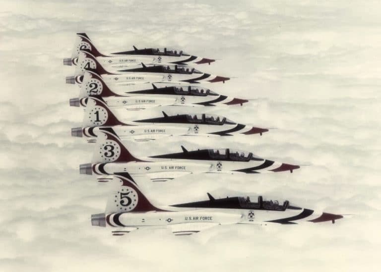 Bye Bye F-4! When USAF Thunderbirds “Downsized” Due To Oil Crisis