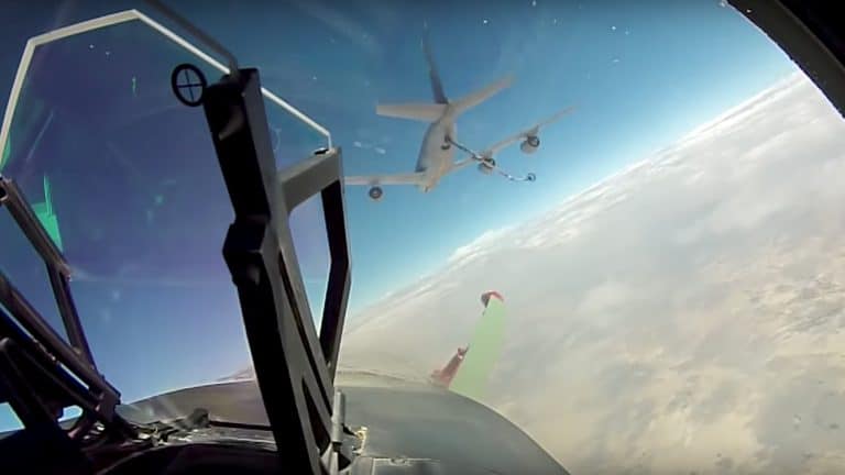 KC-135 Deployment Video Makes Tankers Actually Look Kinda Cool