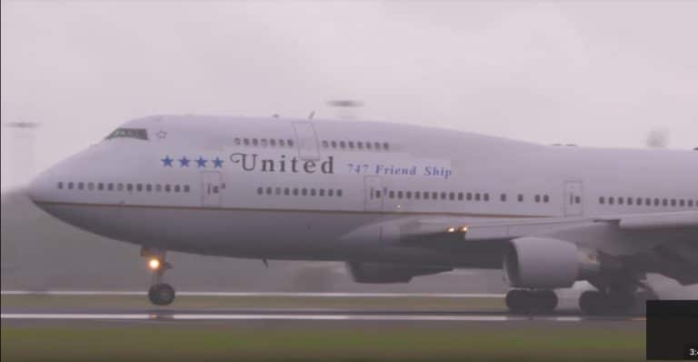 Highlights From United’s Last Flight of the Boeing 747-400 to Hawaii