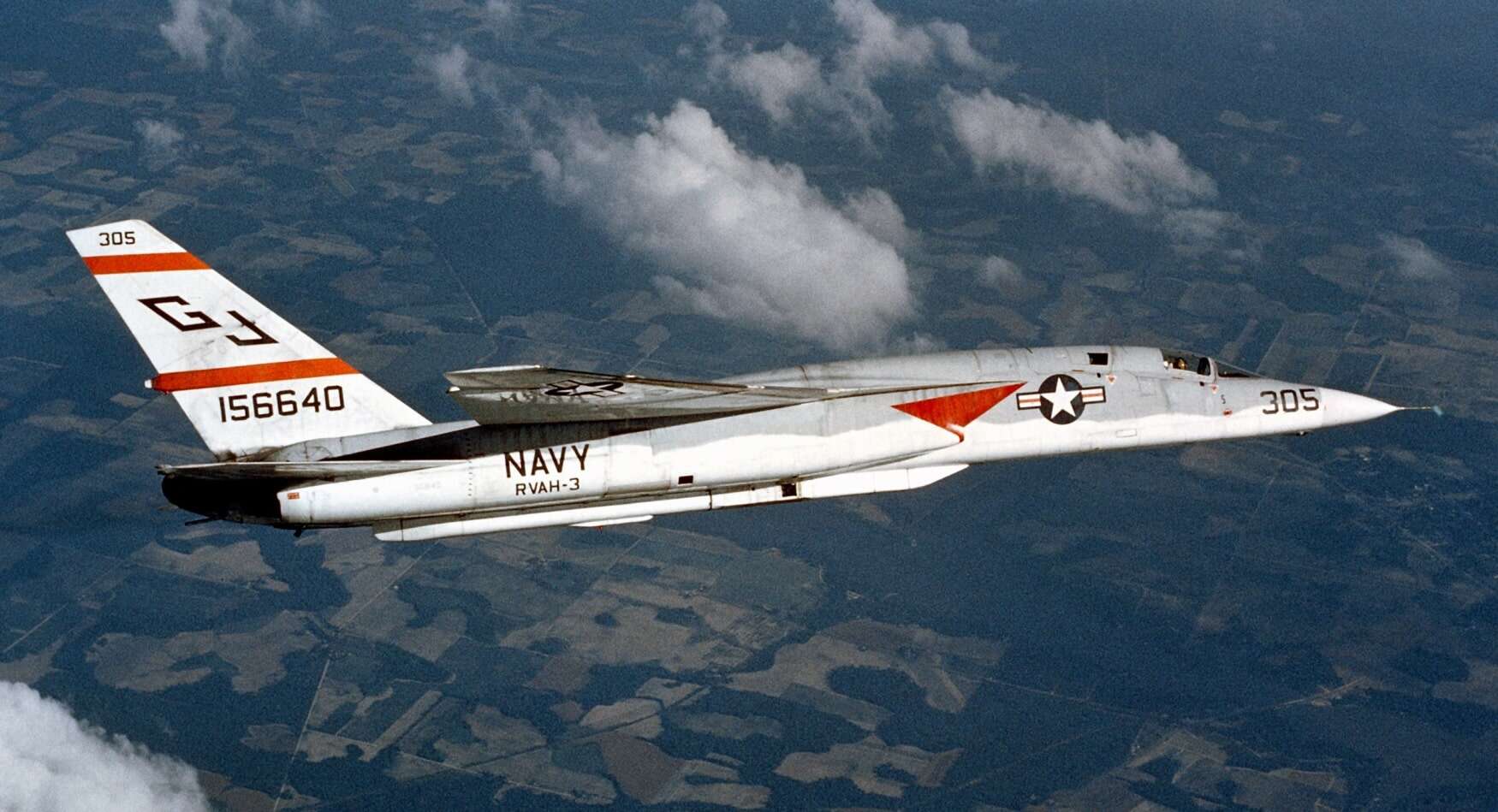 The Vigilante: The Navy's Mach 2 Brownie Camera Flew the Hairiest Missions 1 RA 5C Vigilante RVAK 3