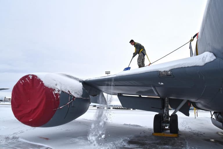 Ice, Ice Baby!  How Pilots Deal With The Wintry Mess