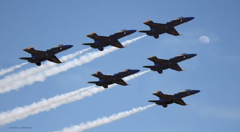 Tuscaloosa Airshow to Host Blue Angels, Top Military and Civilian Aircraft