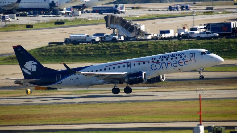 BREAKING: Aeromexico ERJ-190 Jetliner Crash in Durango, Mexico