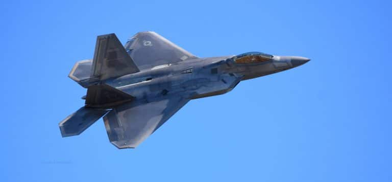 F-22 Raptor Demonstration Prepares for Thunderous Airshow Season
