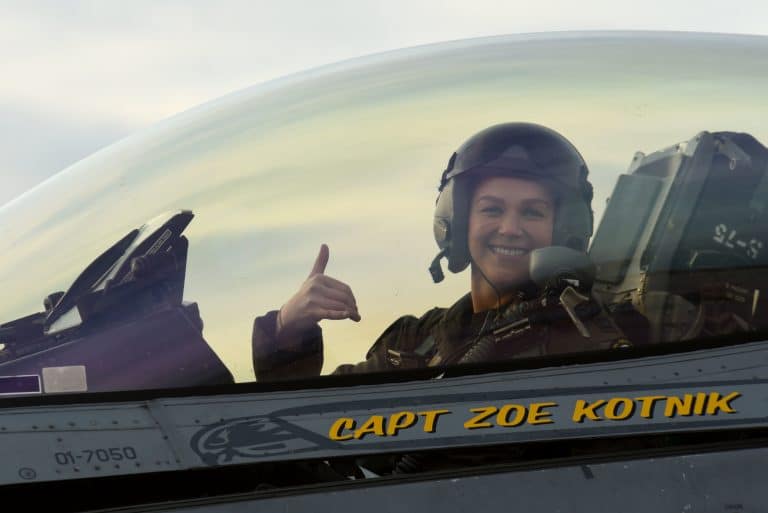 F-16 Viper Demo Team Selects First Female Pilot for 2019