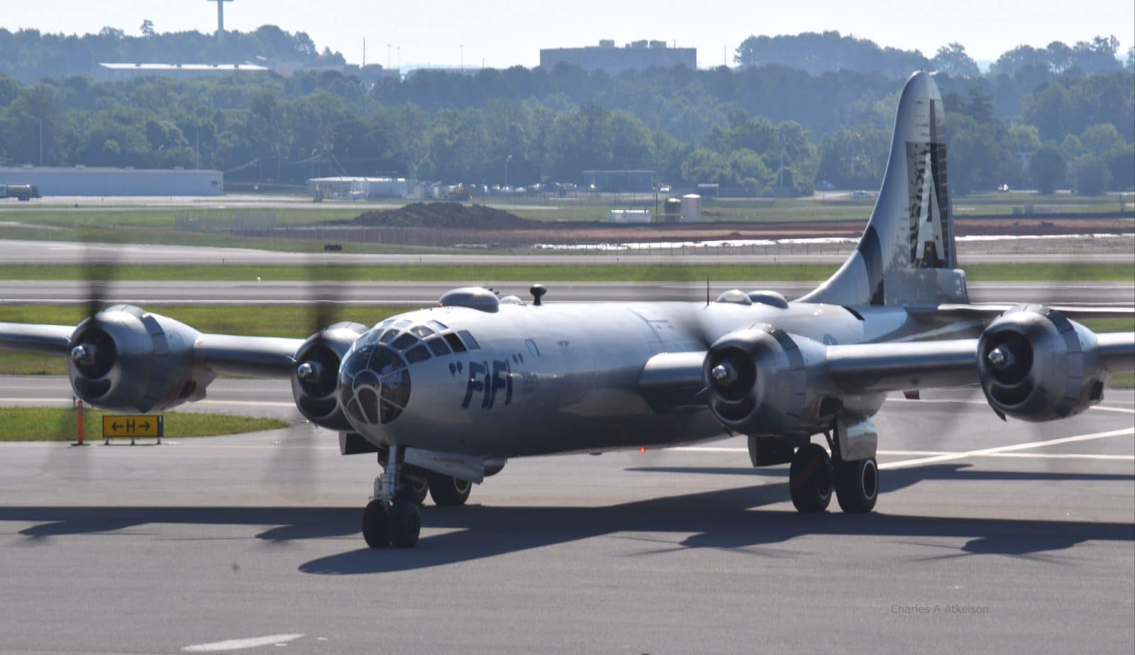 Flying Museums: B-29 And B-24 Squadron Touring The U.S.