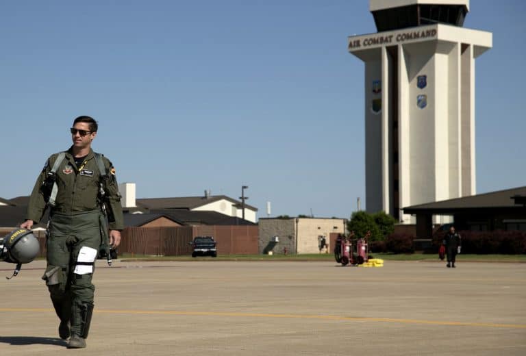 F-16 Viper Demo Team Announces New Pilot for 2019-20