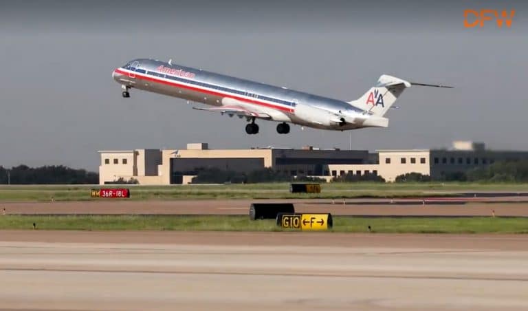 American Airlines Bids Farewell to MD-80 After Nearly Four Decades of Service