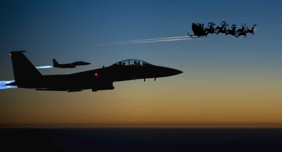 Norad and the Air Force units of the United States and Canada will track and assist Santa Claus during his voyage. (USAF)