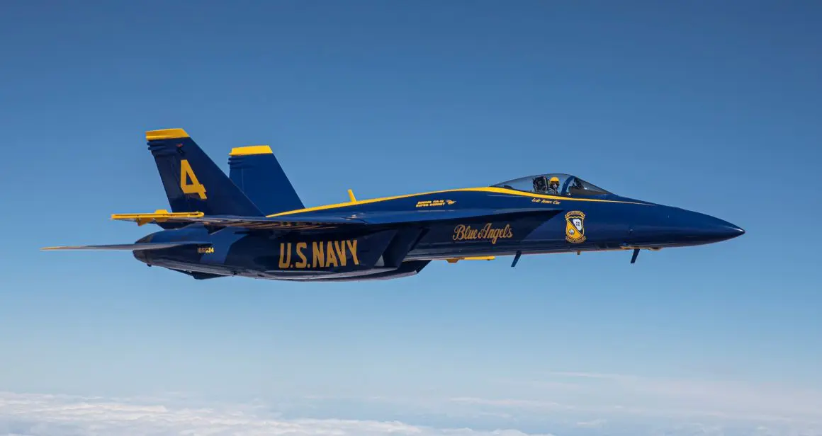 Meet the Blue Angels "New" Super Hornet Jets 2 165534