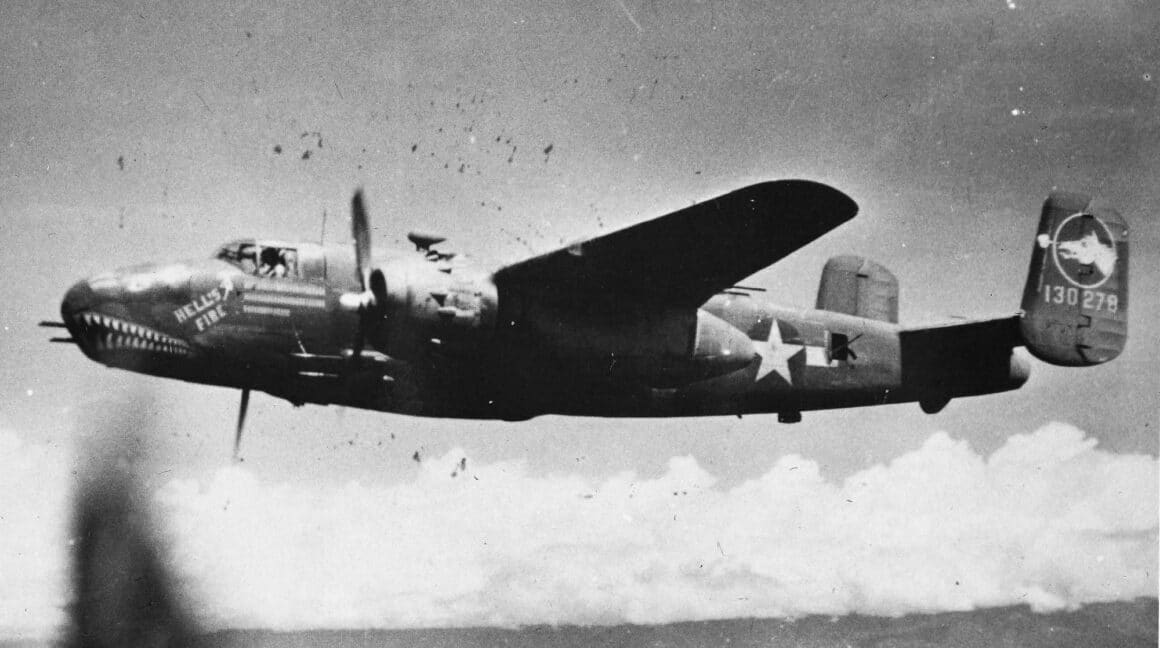 B 25D 41 30278 Hells Fire 500th BS 345th BGa