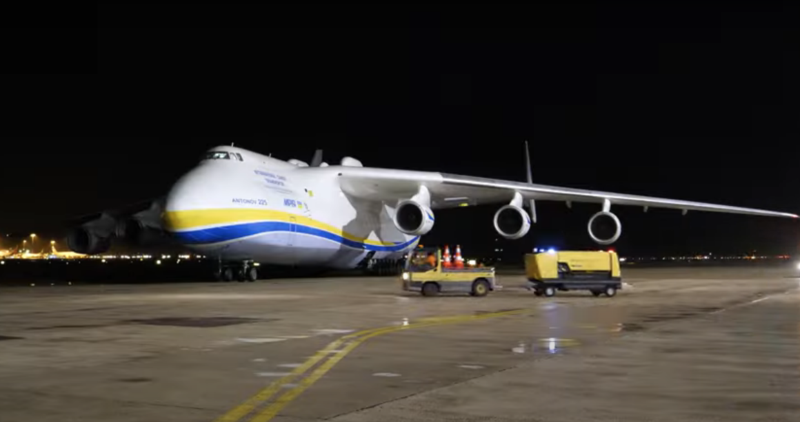 The Antonov An-225 Mriya preparing to unload cargo at Billund, Denmark