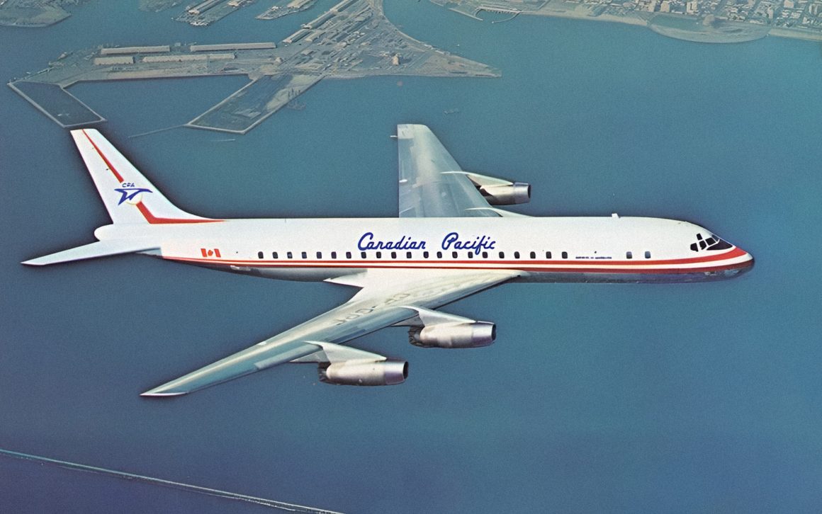 The Wild Story of the Supersonic DC-8: An Audacious Stunt That Made Aviation History 61 DC 8 004