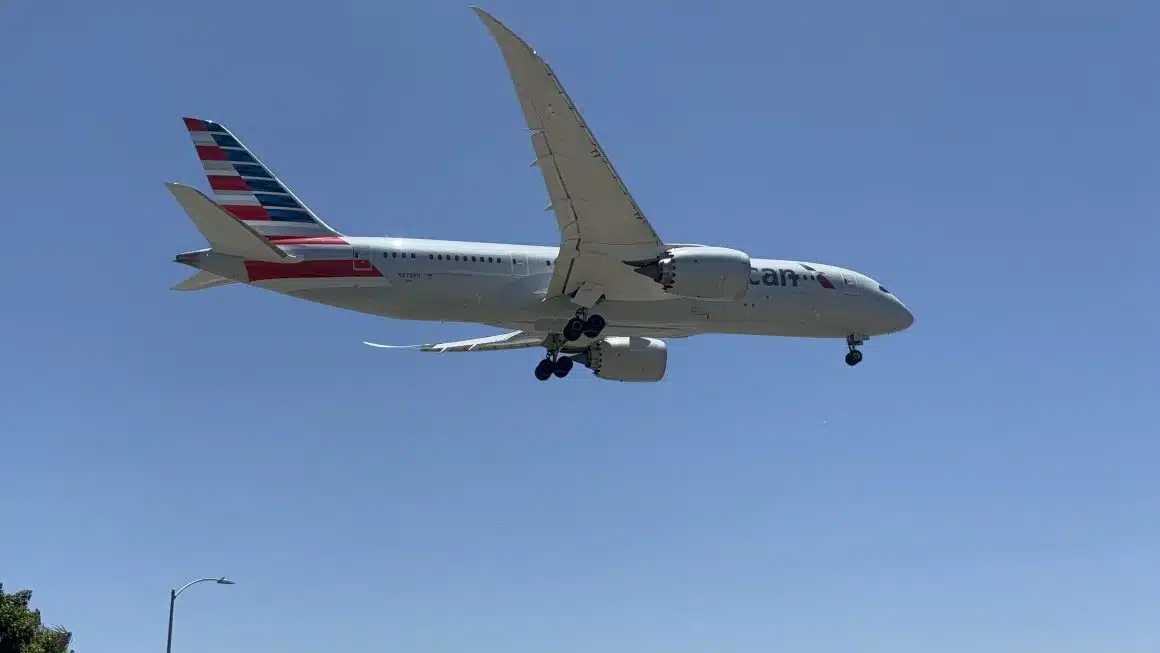 Civilian cockpits on fire to war: CRAF program pilots rarely talk about 2 American Airlines Boeing 787