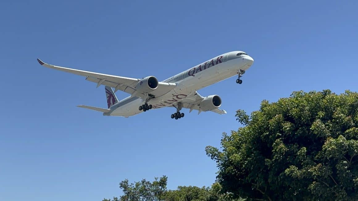 Qatar Airways Airbus A350-1000