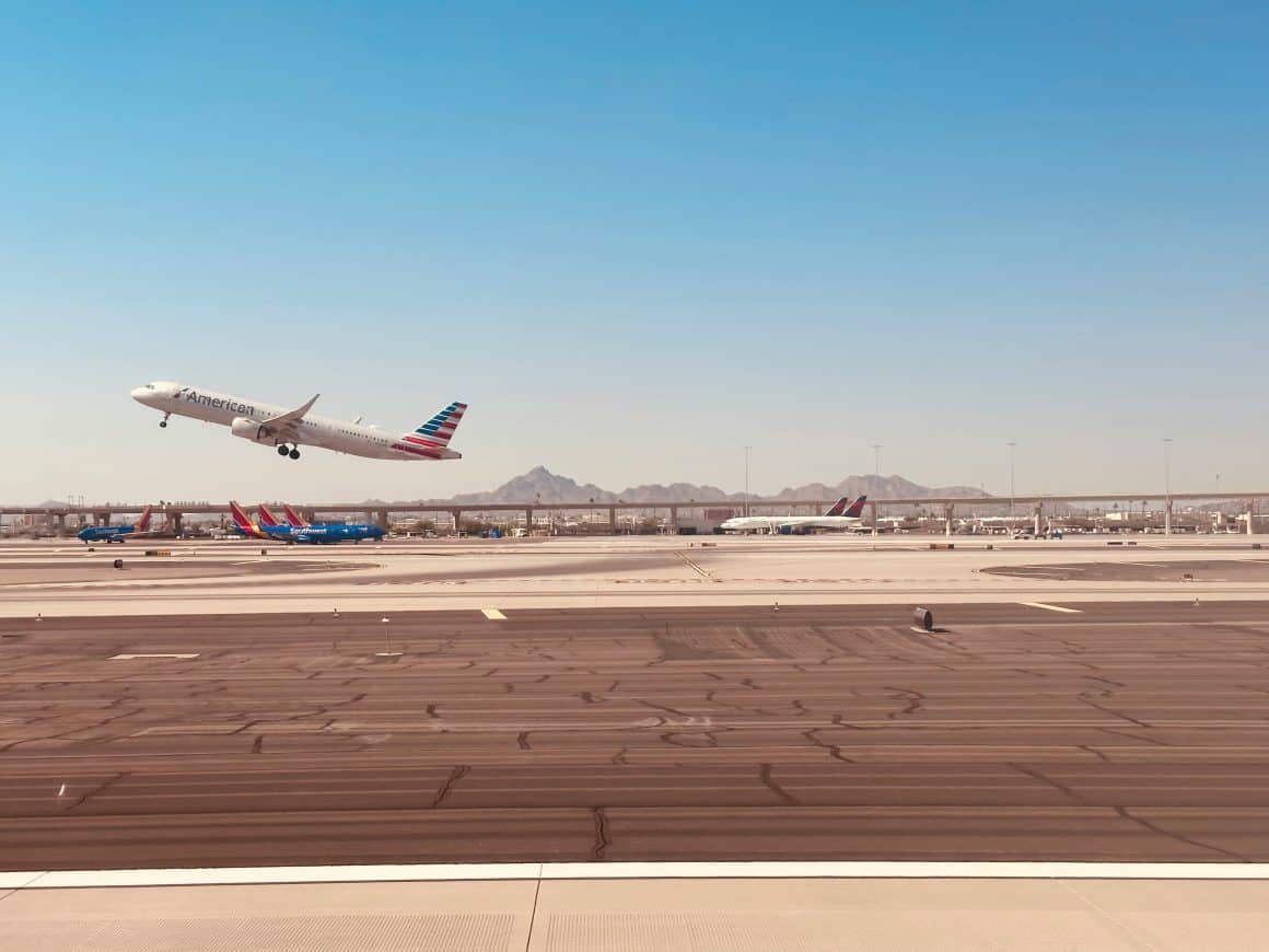 How hot is too hot for airlines to operate? An American Airlines plane departs PHX 