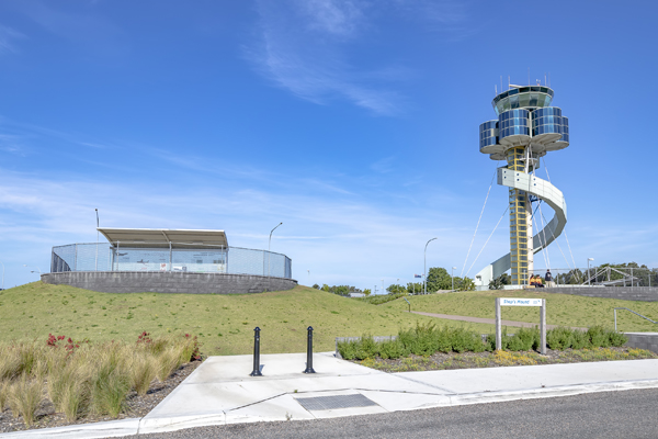 14 Awesome Places To Watch Planes Land 3 sheps mound