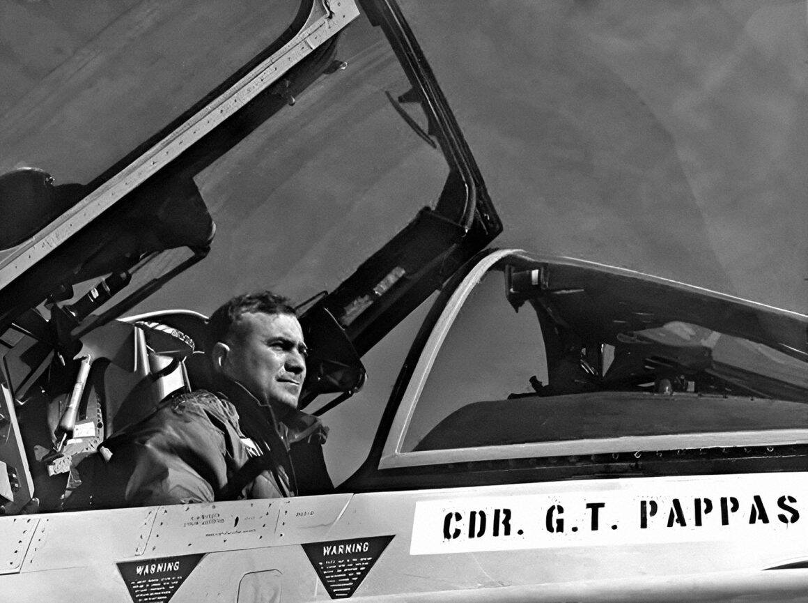 LTV A-7 Corsair II: The US Navy's A-7 in Vietnam 11 A 7 Pappas 001