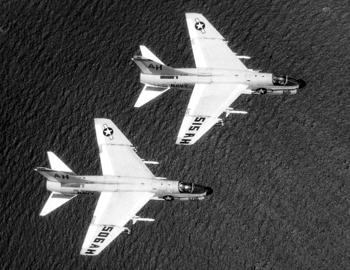 LTV A-7 Corsair II: The US Navy's A-7 in Vietnam 9 A 7 VA 25 001