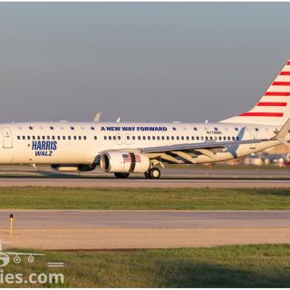 The Harris/Walz Boeing 737-800 made its debut at Minneapolis St. Paul International Airport on Sept 1, 2024. Photo: Daniël Cronk