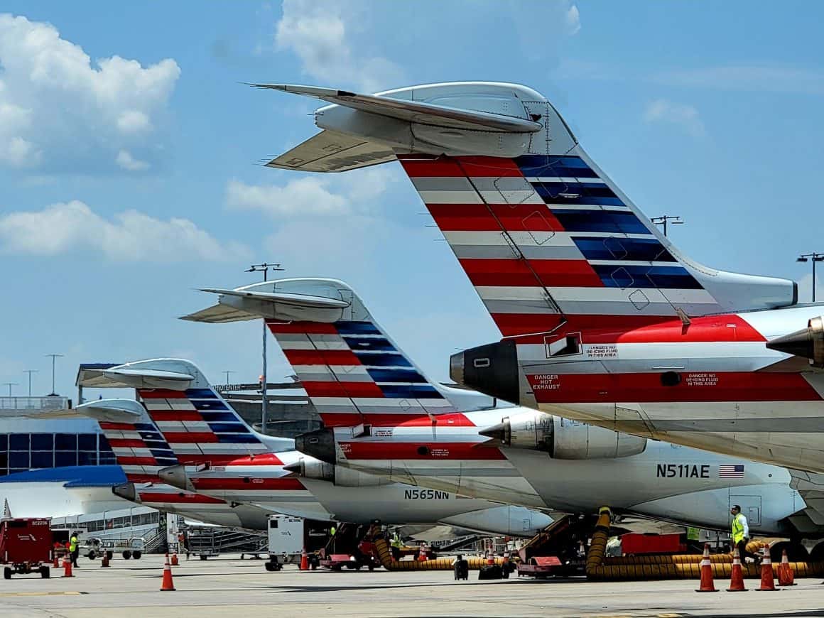 Lineup of PSA Airlines CRJ aircraft