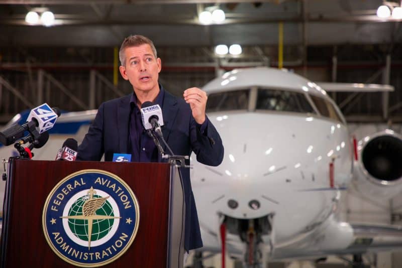 No More DEI: FAA Orders Airlines to Certify Merit-Based Pilot Hiring