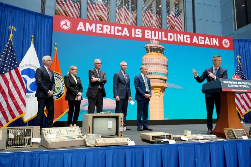 US Unveils Next-Gen ATC System to Revolutionize Aviation Safety