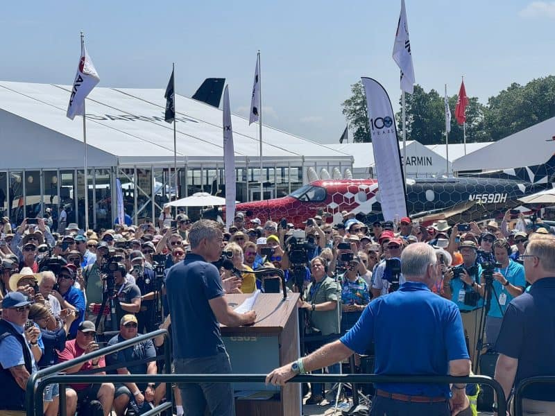 MOSAIC Unveiled at AirVenture 2025, Ushering in Seismic Change for GA