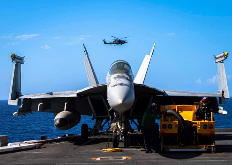 US Navy Aircraft Crash Into South China Sea: All 5 Crew Members Rescued After Nimitz Incidents