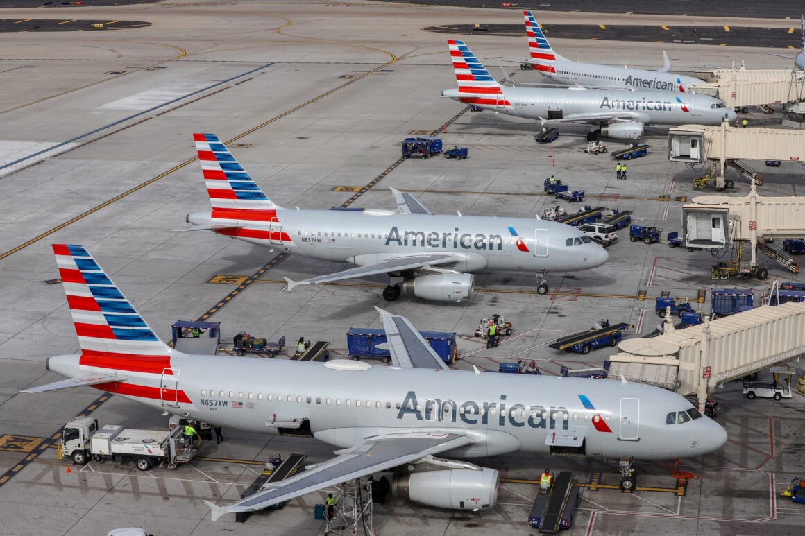 JetBlue Flight Plunge Triggers Airbus A320 Emergency Airworthiness Directive and Massive Global Recall 1 American Airlines Airbus A320, the type affected by the Airbus A320 Emergency Airworthiness Directive