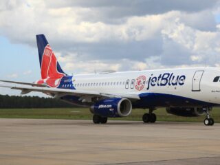 JetBlue Blue Monster A320