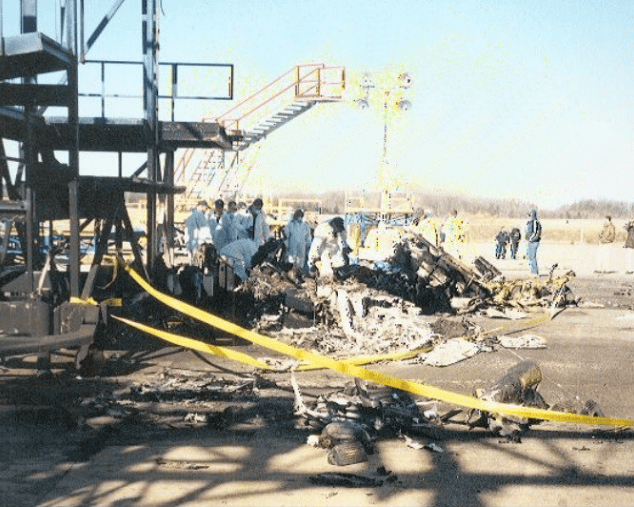 Air Midwest Flight 5481: Thirty-Seven Seconds That Changed Regional Aviation 7 Investigators comb through the wreckage of Air Midwest Flight 5481