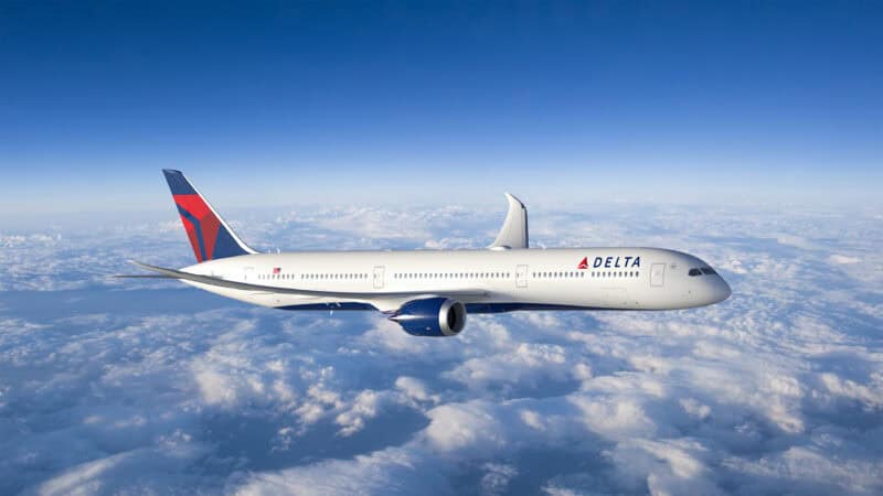 Delta 787 in flight