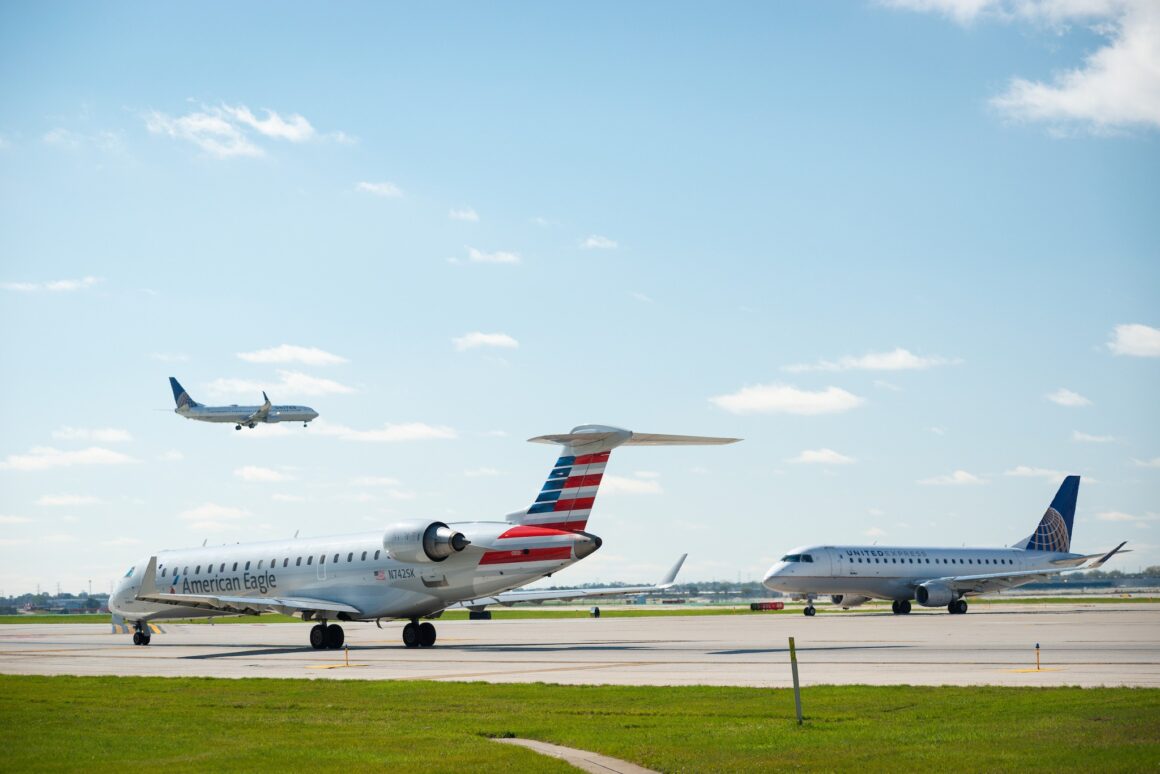 United Flight Cuts: A 5% Pullback With Bigger Implications, Especially at ORD 4 United flight cuts begin at ORD as fuel prices rise and expansion plans are in question for AA and UA