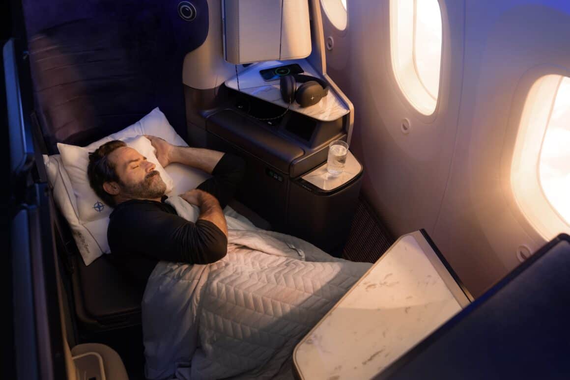 Lie-flat Polaris seats on United Boeing 787-9 Dreamliner
