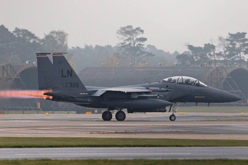 The Signal That Brought a Downed F-15E Airman Home from Iran