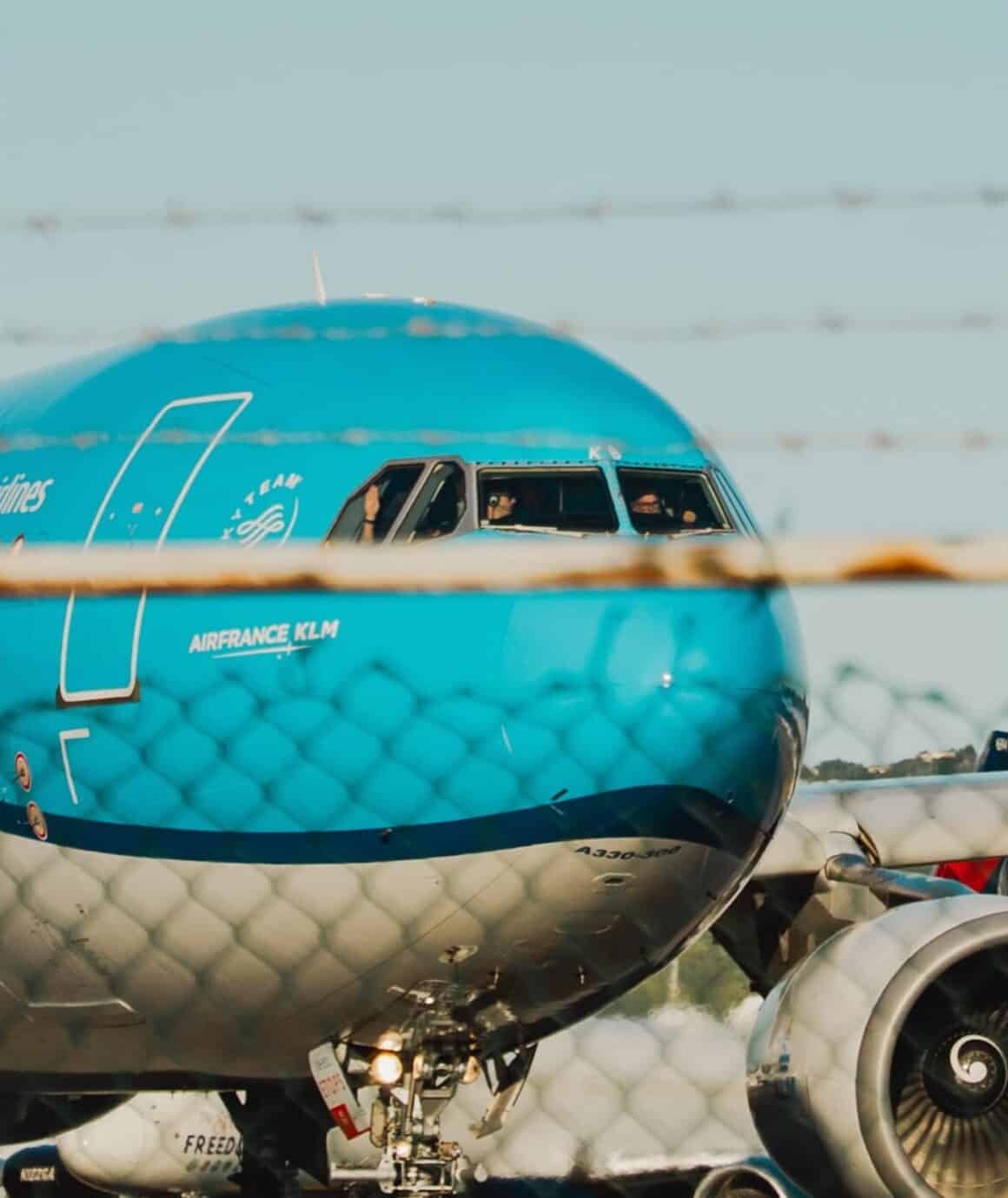 Up close and personal with a KLM A330 at Maho Beach