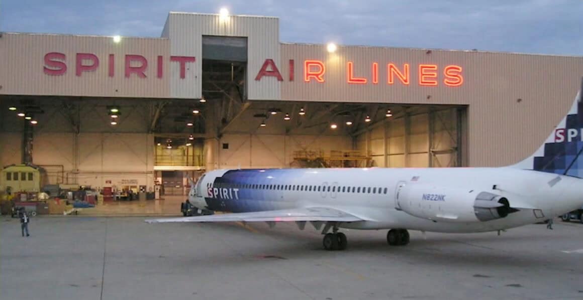 Spirit Airlines MD-83 at DTW 