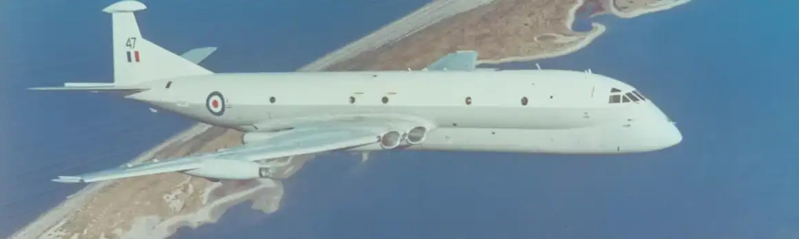 Hawker Siddeley Nimrod in flight
